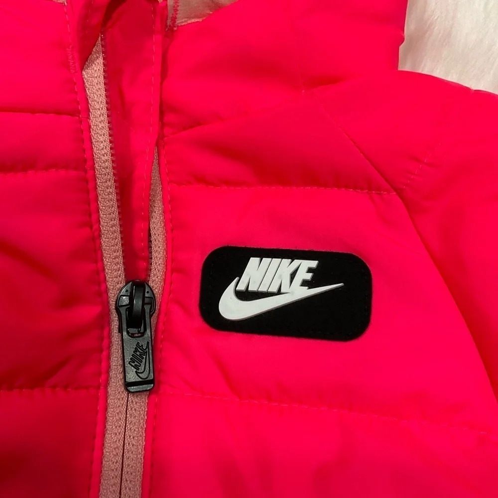 Nike swoosh puffer